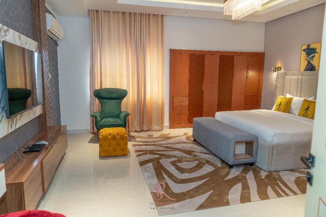 Sujimoto Residences Macdonald Lagos Esterno foto
