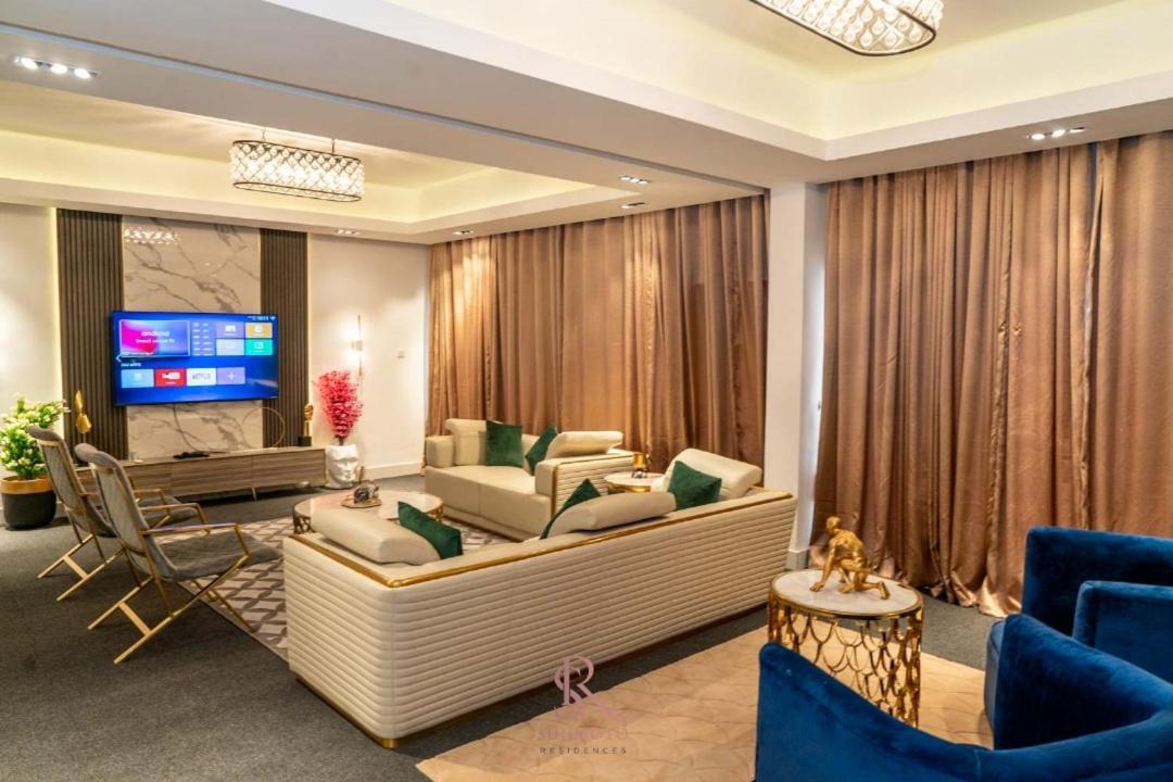 Sujimoto Residences Macdonald Lagos Esterno foto