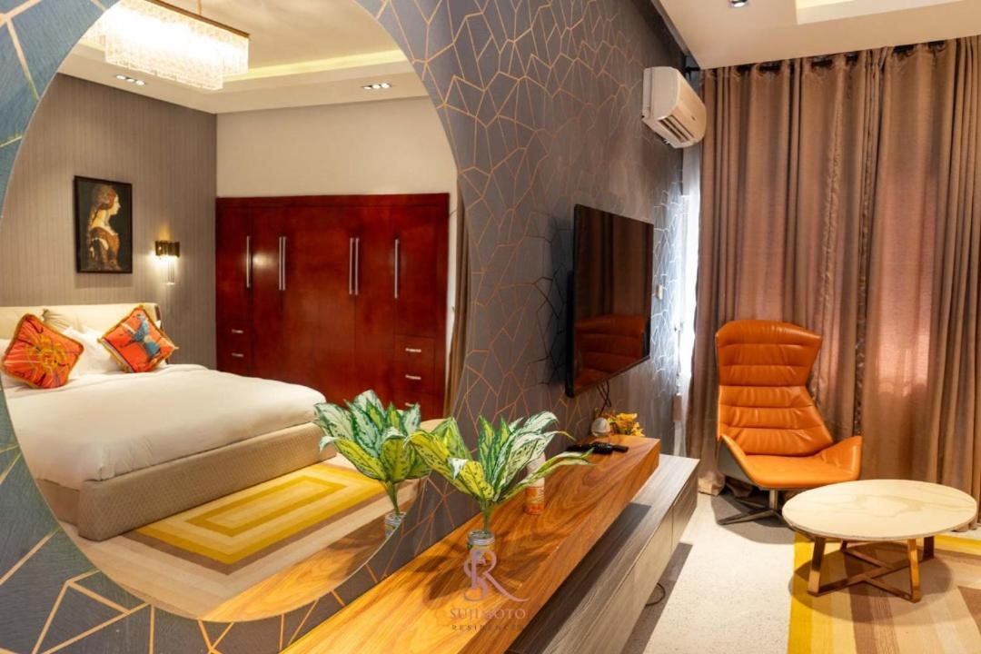 Sujimoto Residences Macdonald Lagos Esterno foto