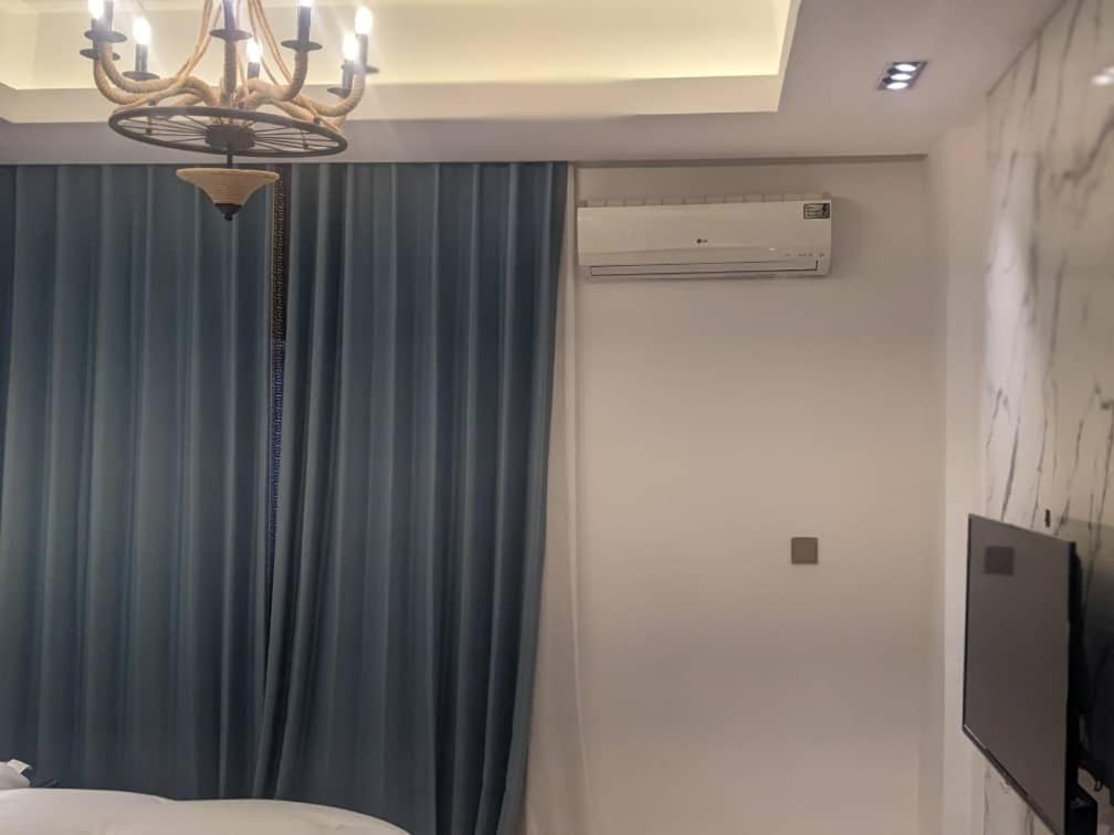 Sujimoto Residences Macdonald Lagos Esterno foto