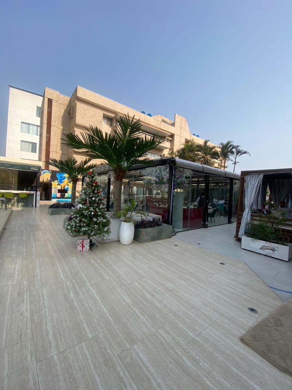 Sujimoto Residences Macdonald Lagos Esterno foto
