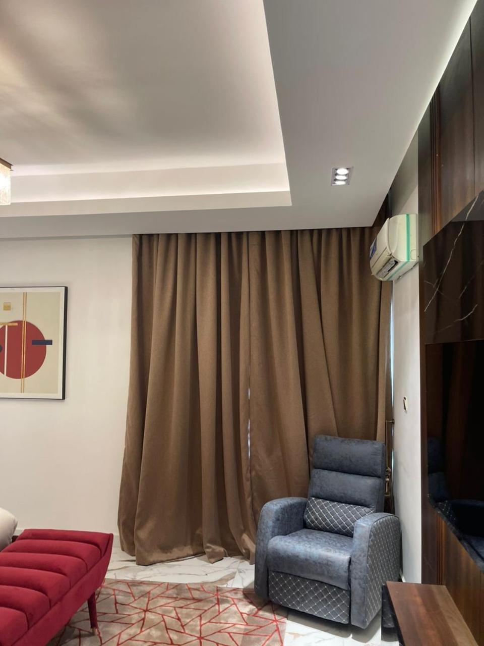 Sujimoto Residences Macdonald Lagos Esterno foto
