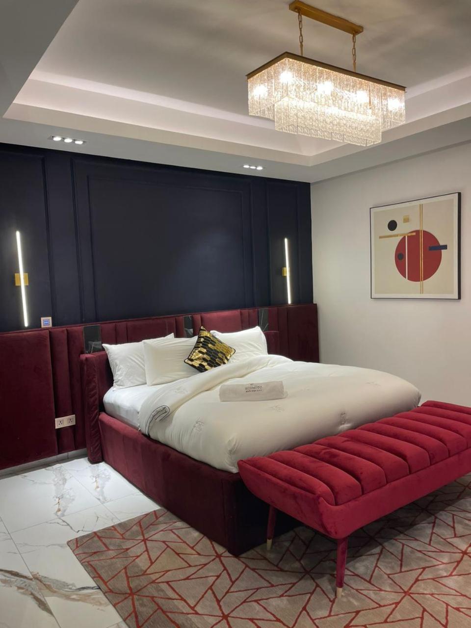 Sujimoto Residences Macdonald Lagos Esterno foto